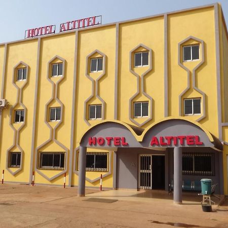 Hotel Altitel Bafoussam Kültér fotó