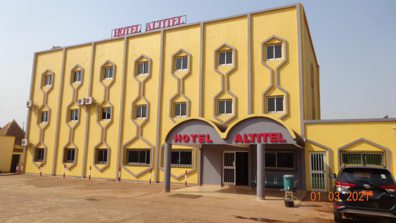 Hotel Altitel Bafoussam Kültér fotó