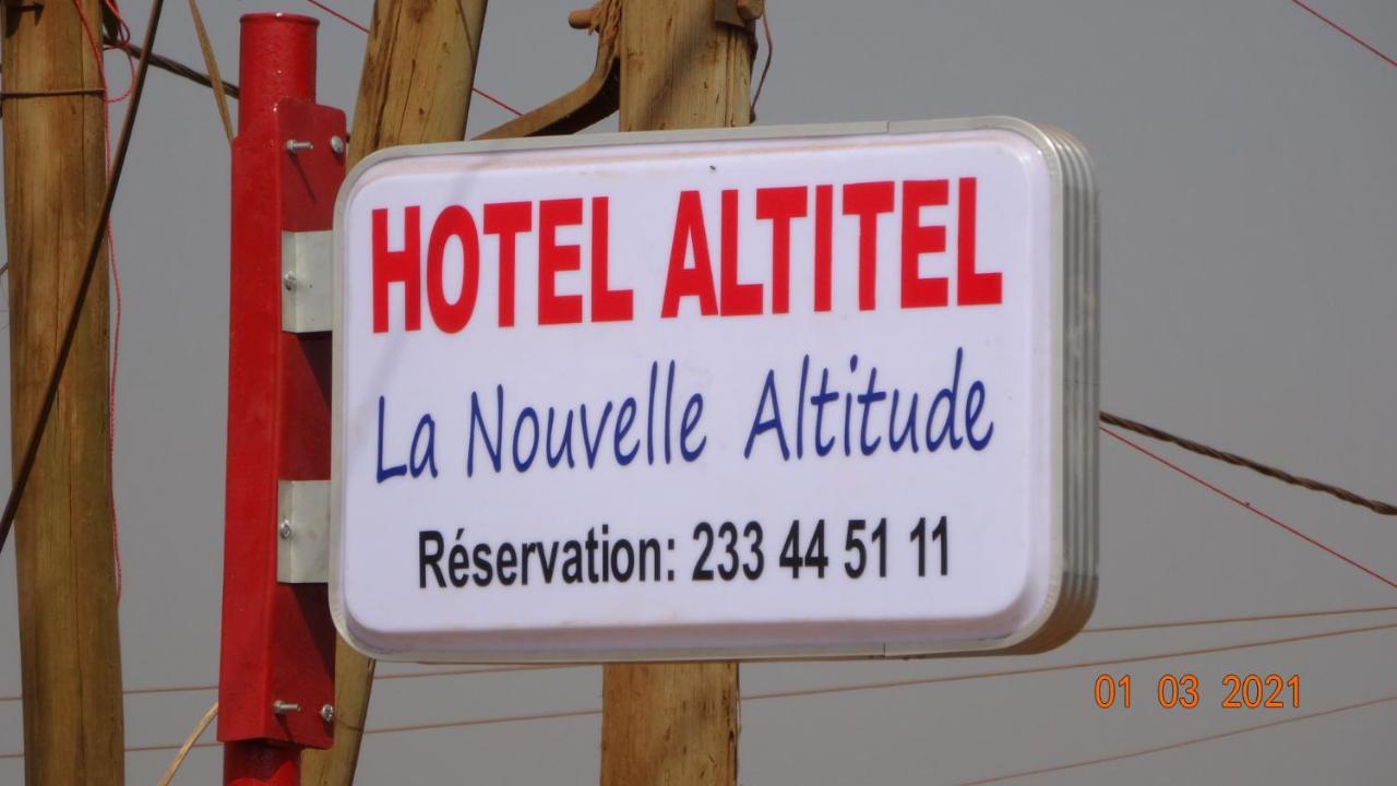 Hotel Altitel Bafoussam Kültér fotó