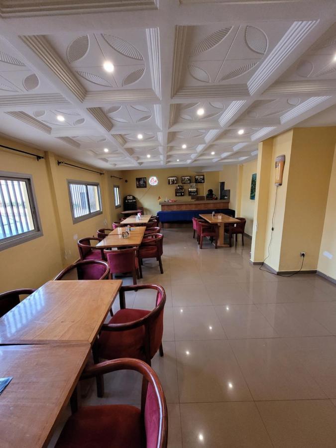 Hotel Altitel Bafoussam Kültér fotó
