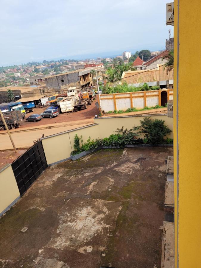 Hotel Altitel Bafoussam Kültér fotó