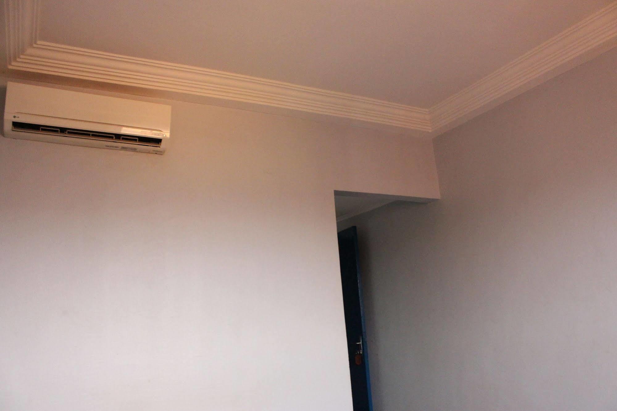 Hotel Altitel Bafoussam Kültér fotó